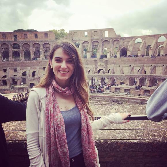 Meet your Posher, Ines - Picture 1 of 1